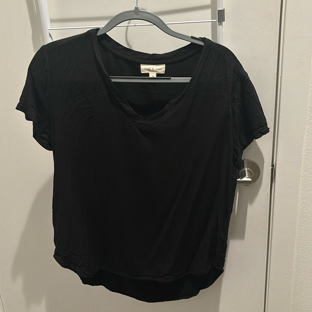 Black Cloth & Stone V neck